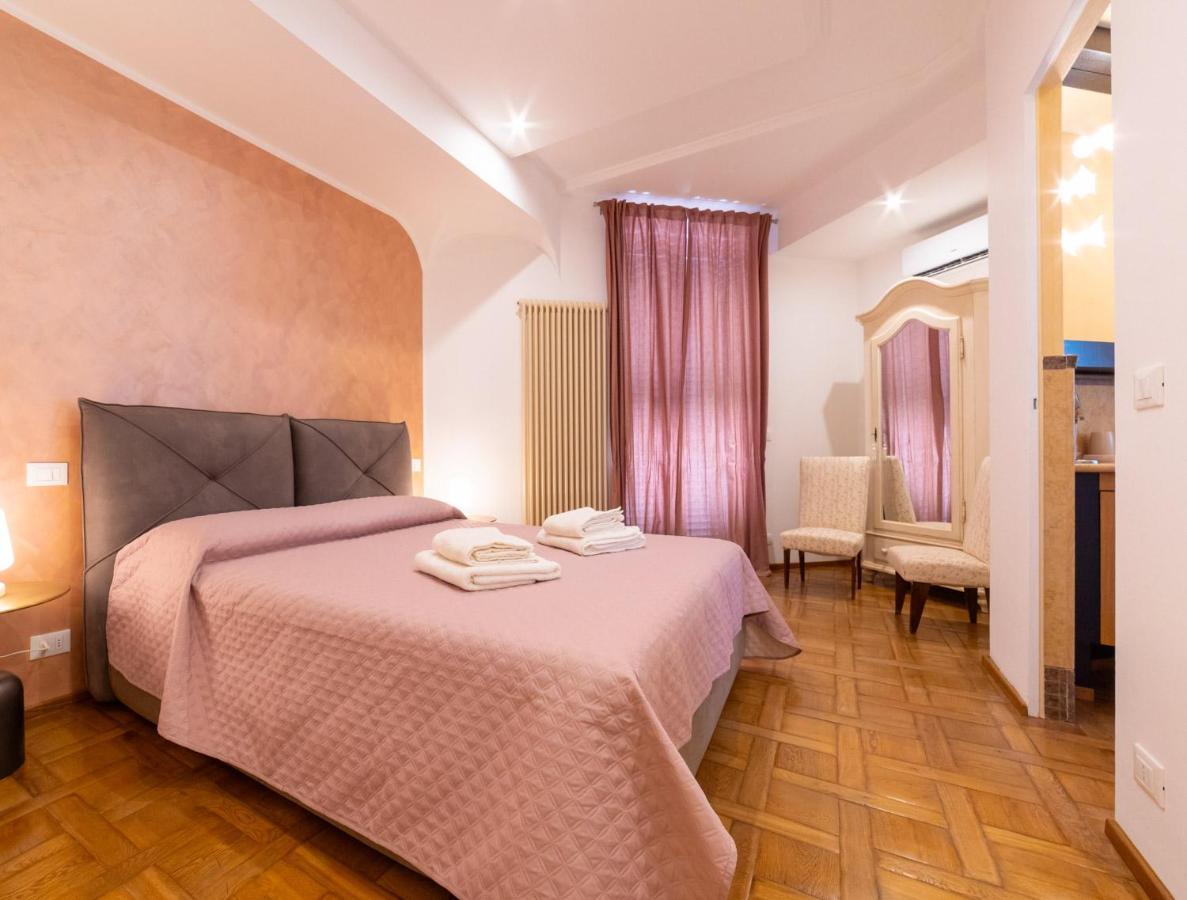 B&B Villa Bianca Leivi Bagian luar foto
